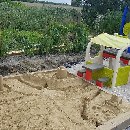 Kids' Paradise House Balatonboglár Екстериор снимка