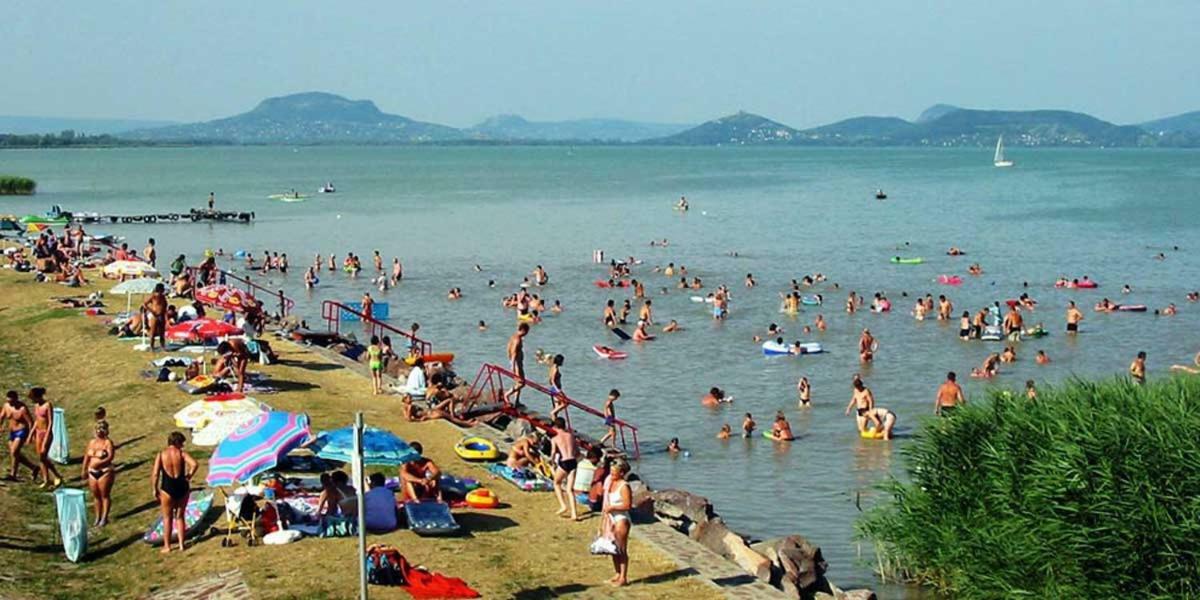 Kids' Paradise House Balatonboglár Екстериор снимка