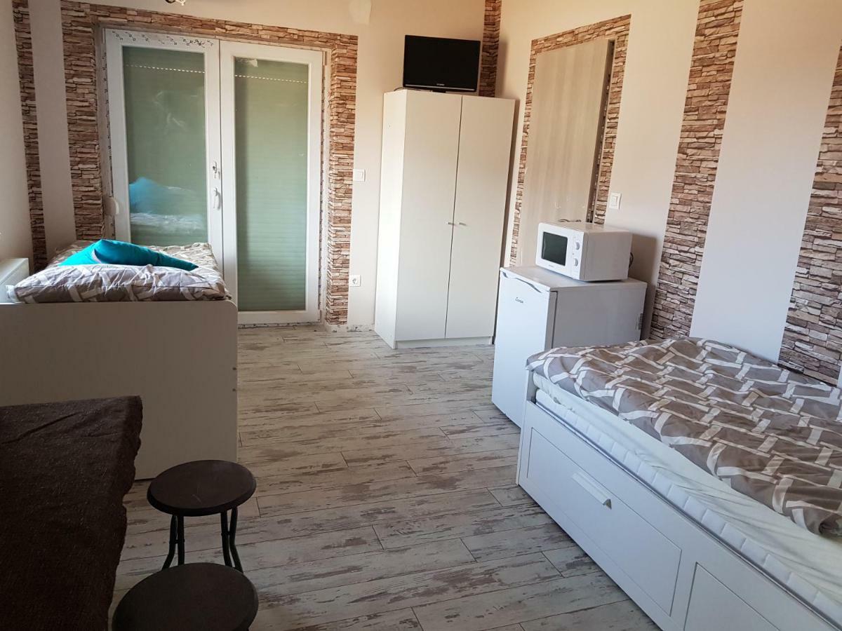 Kids' Paradise House Balatonboglár Екстериор снимка