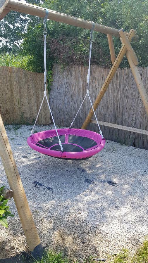 Kids' Paradise House Balatonboglár Екстериор снимка