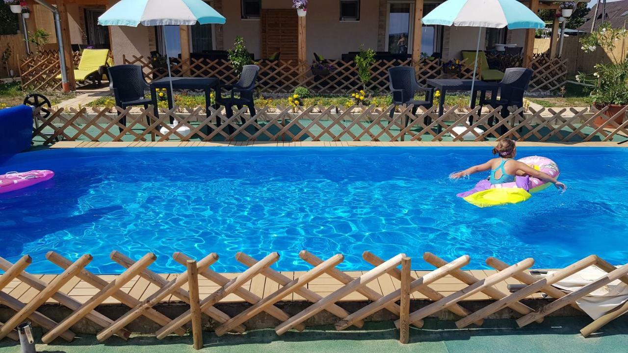Kids' Paradise House Balatonboglár Екстериор снимка